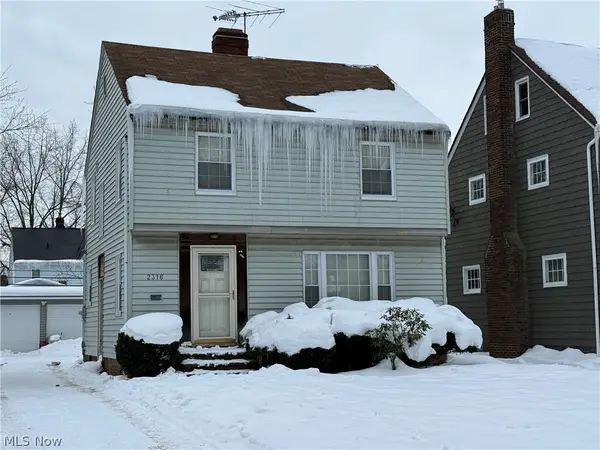 2316 Scholl Road, University Heights, OH 44118