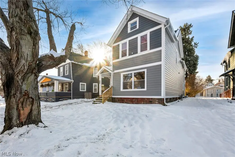 4011 Robert Avenue, Cleveland, OH 44109 - #3