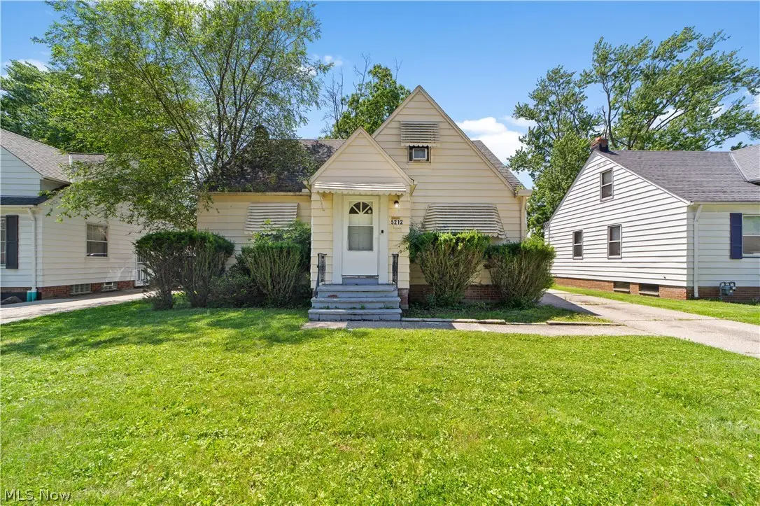 5212 Catherine Street, Maple Heights, OH 44137 - #1