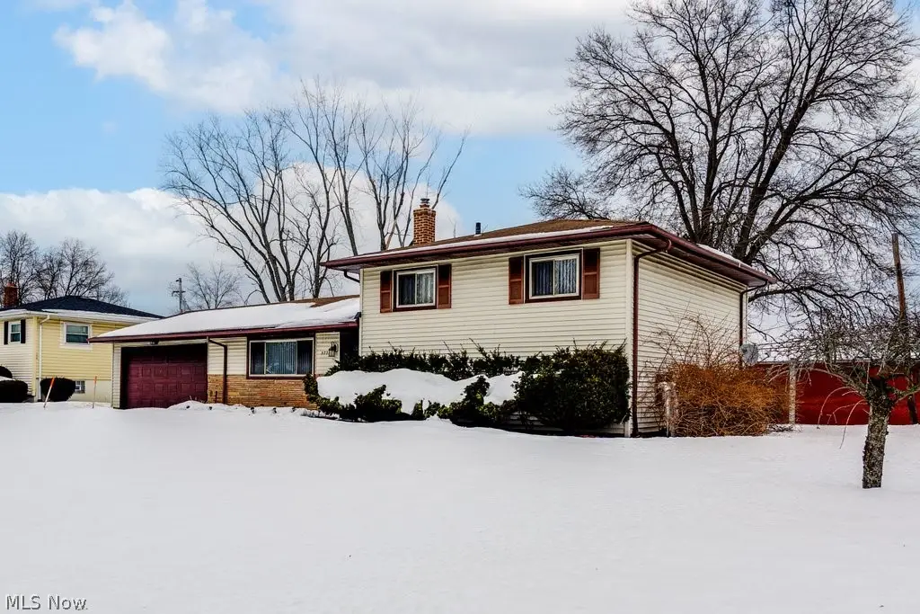 5731 Meadow Lane, Bedford Heights, OH 44146 - #1