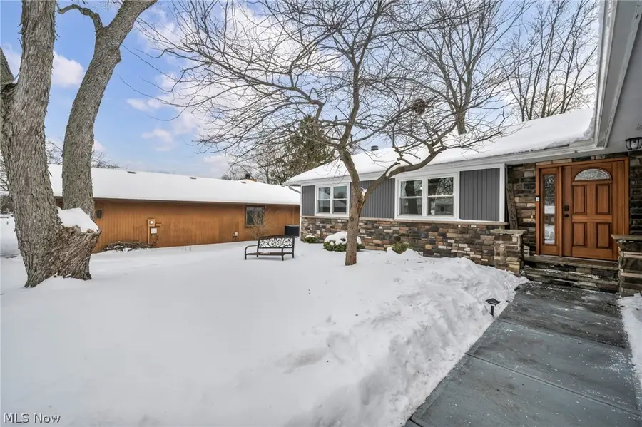 18313 Potomac Drive, Strongsville, OH 44136 - #3