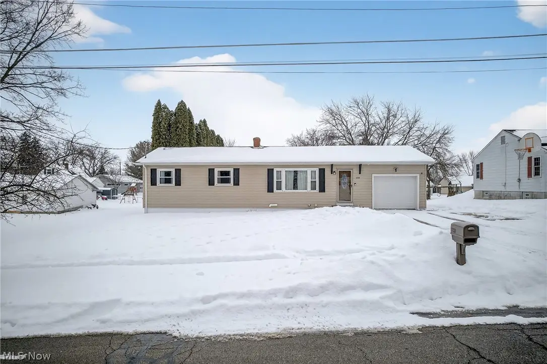 1720 W Hill Drive, Orrville, OH 44667 - Image #1