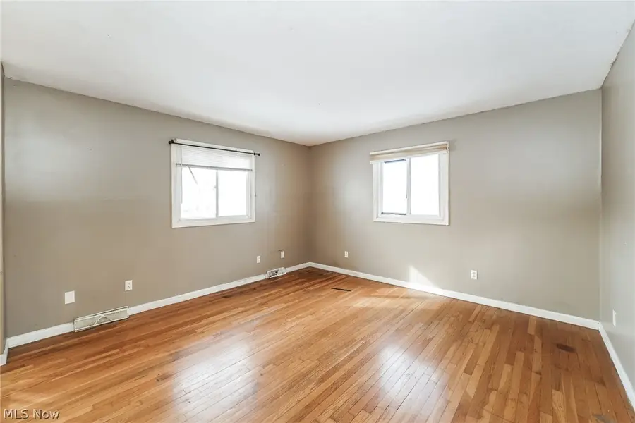 1604 W 23rd Street, Lorain, OH 44052 - #2