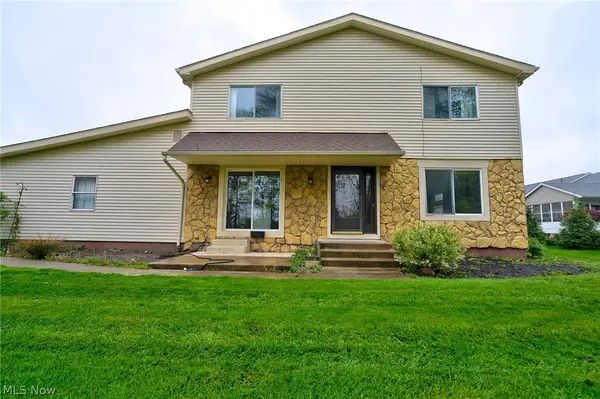 378 Deepwood Drive, Wadsworth, OH 44281