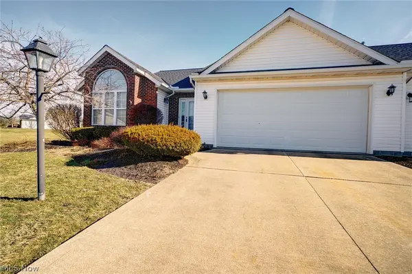5685 Jason Oval, Medina, OH 44256
