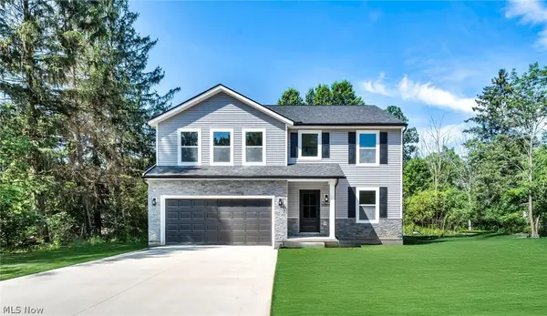 7602 Hickory, Oakwood Village, OH 44146