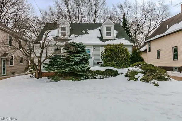 1307 Summit Drive, Cleveland, OH 44124