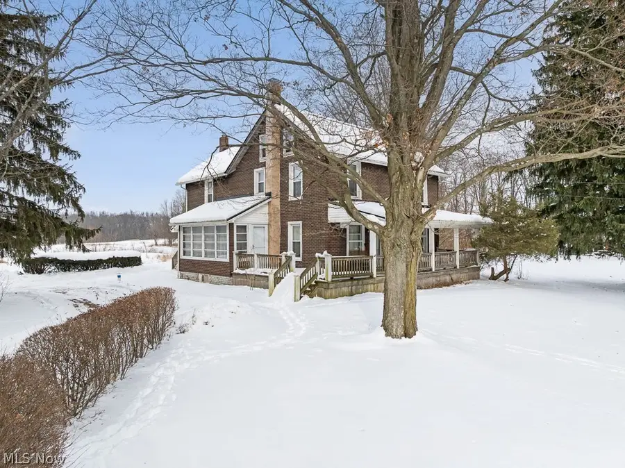 18262 W Pine Lake Road, Beloit, OH 44609 - #2