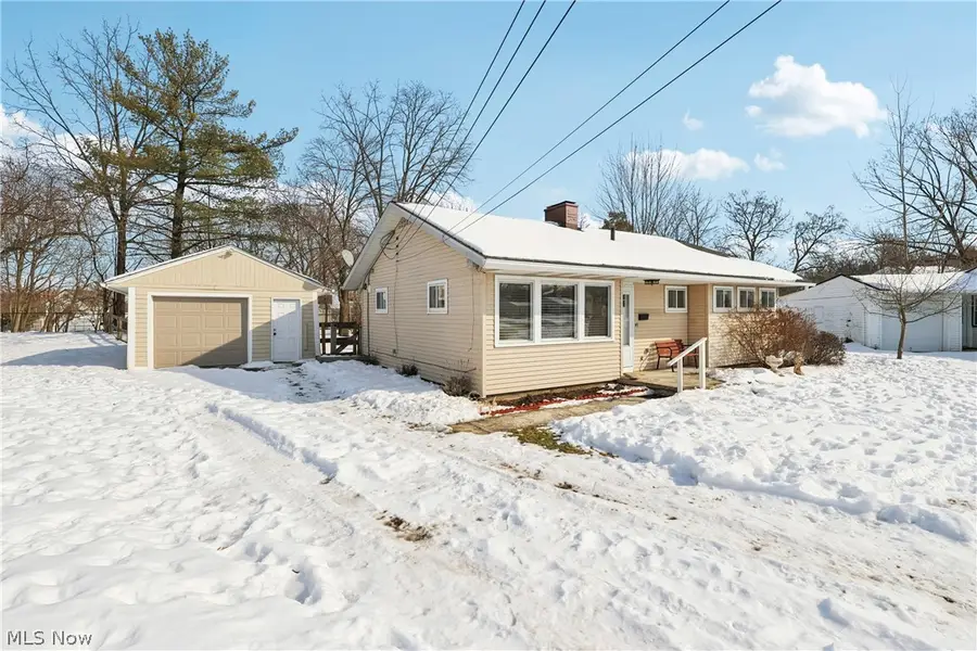 48 Gunnison Court, Medina, OH 44256 - #2