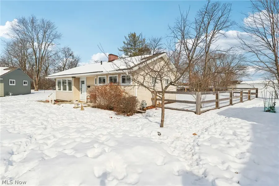 48 Gunnison Court, Medina, OH 44256 - #3