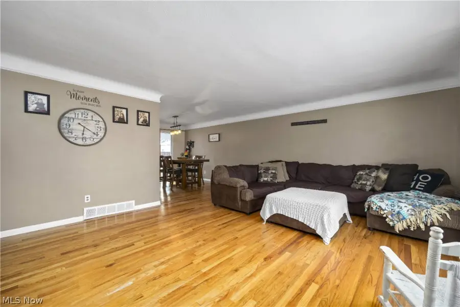 6888 Reid Drive, Parma Heights, OH 44130 - #2