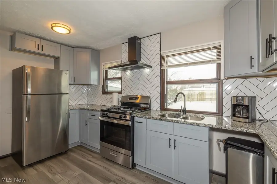 15497 Hummel Road, Brook Park, OH 44142 - #3