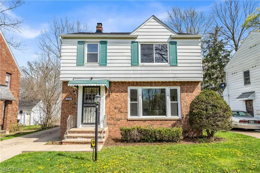 16705 Glendale Avenue, Cleveland, OH 44128 - #2