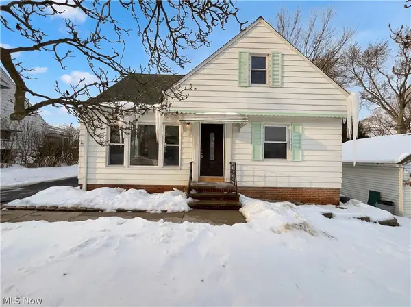 75 Greencroft Road, Bedford, OH 44146