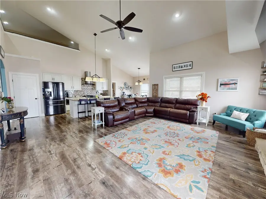 11931 Walton Nw Circle, Uniontown, OH 44685 - #3