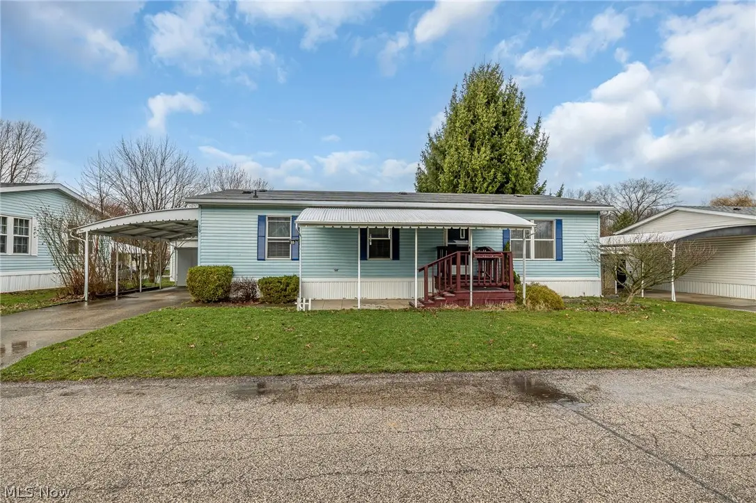 10 Corktree Drive, Olmsted, OH 44138 - #1