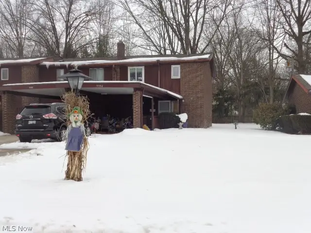 9552 Fernwood Drive, Olmsted Falls, OH 44138 - #1