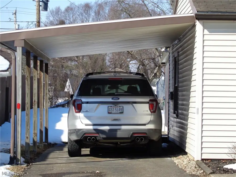 3843 Roosevelt Ne Avenue, Canton, OH 44705 - #2