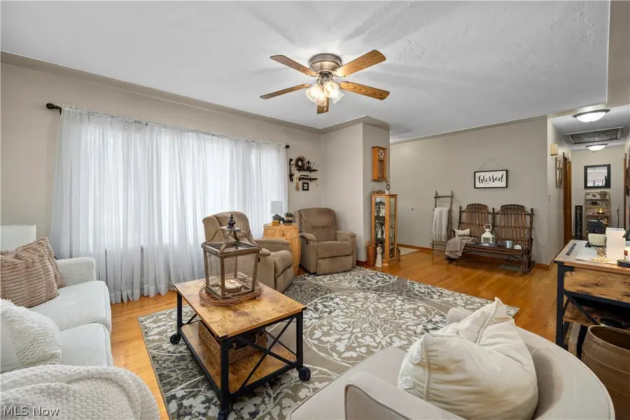 965 Gulf Road, Elyria, OH 44035 - #3