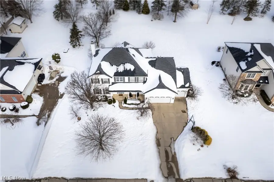 4314 S Fall Lake Drive, Avon, OH 44011 - #2