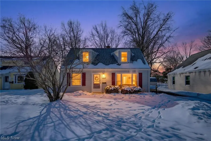 29070 W Willowick Drive, Willowick, OH 44095 - #2