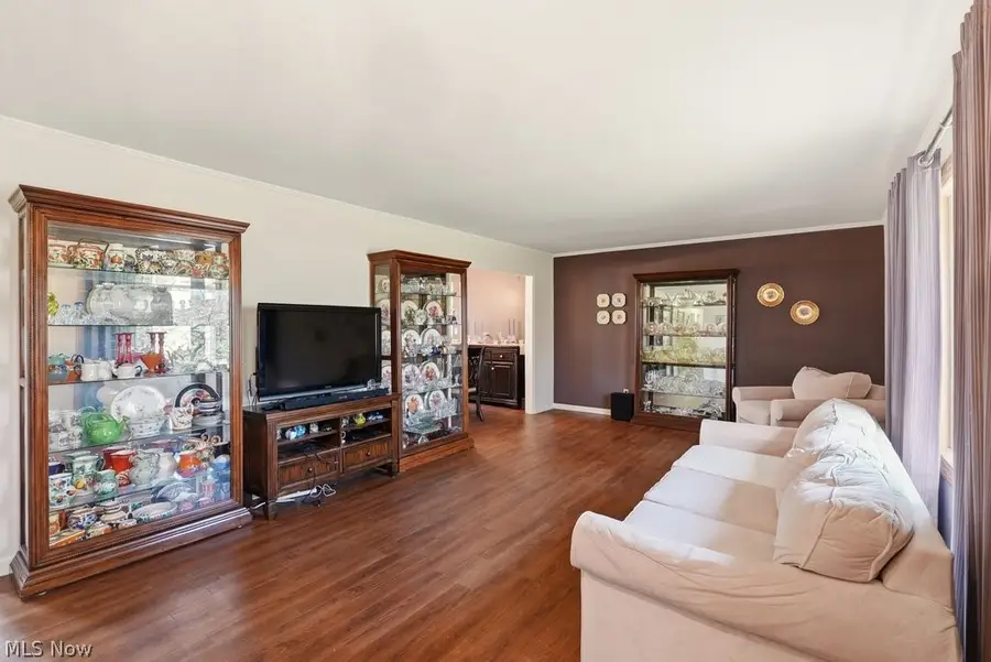 110 Leaview Lane, Chagrin Falls, OH 44022 - #2