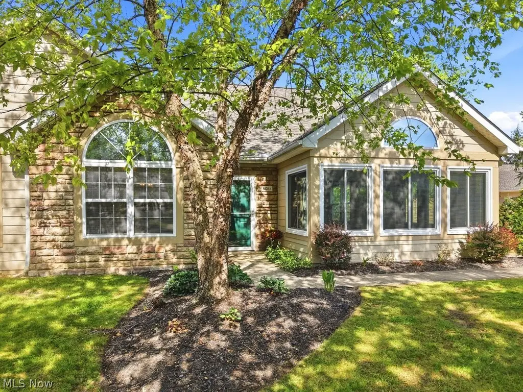 5620 Emerald Ridge Parkway #5A, Solon, OH 44139 - #1