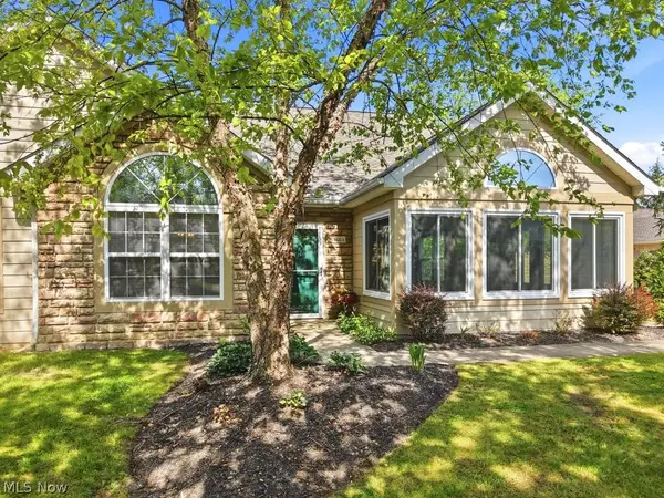 5620 Emerald Ridge Parkway #5A, Solon, OH 44139