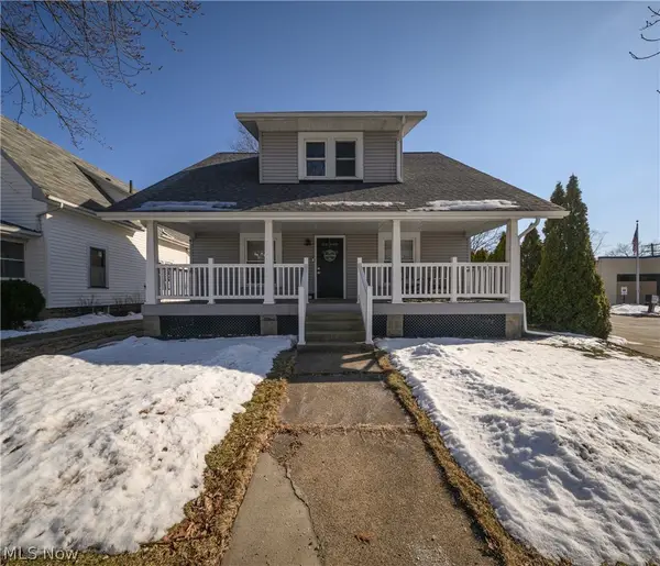 1203 4th Nw Street, New Philadelphia, OH 44663