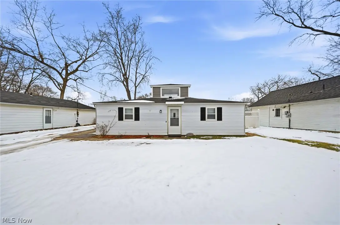 1099 Jackson St, Vermilion, OH 44089 - #1