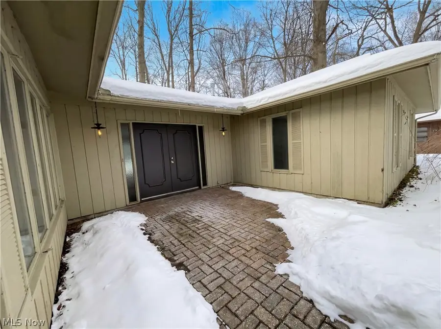 5896 Mills Creek Lane, North Ridgeville, OH 44039 - #2