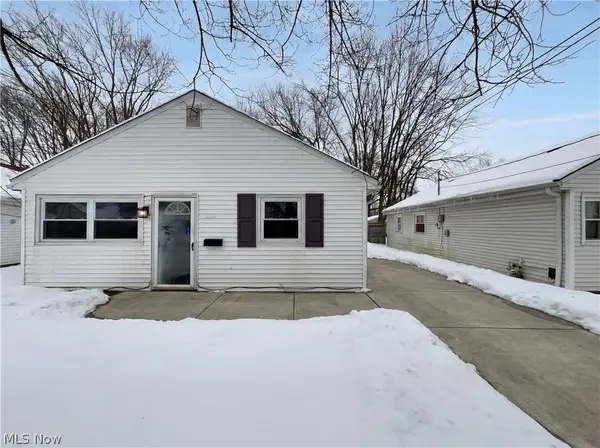 832 S Logan Street, Elyria, OH 44035