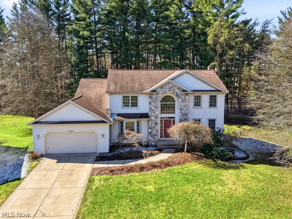34390 Appleview Way, Solon, OH 44139 - #1