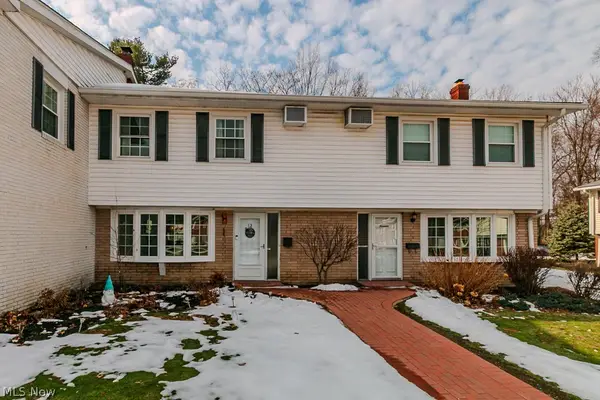 10 Meadowlawn Drive #13, Mentor, OH 44060