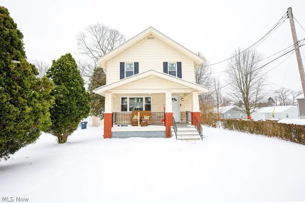 584 Evans Avenue, Akron, OH 44310 - #1