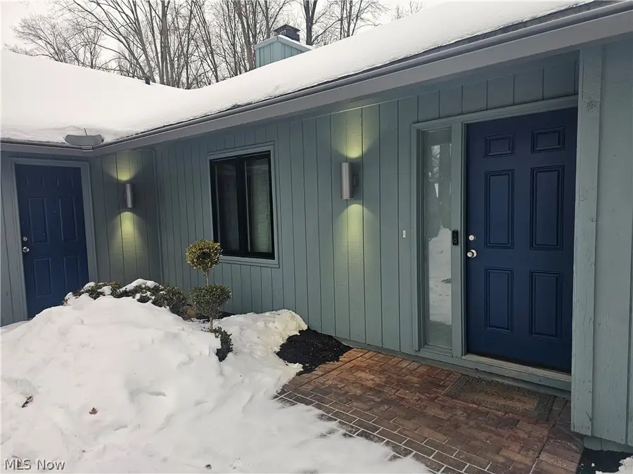 21586 Little Brook Way, Strongsville, OH 44149 - #2