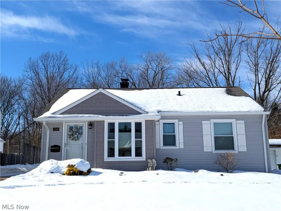 1140 Iroquois Avenue, Mayfield Heights, OH 44124 - #2