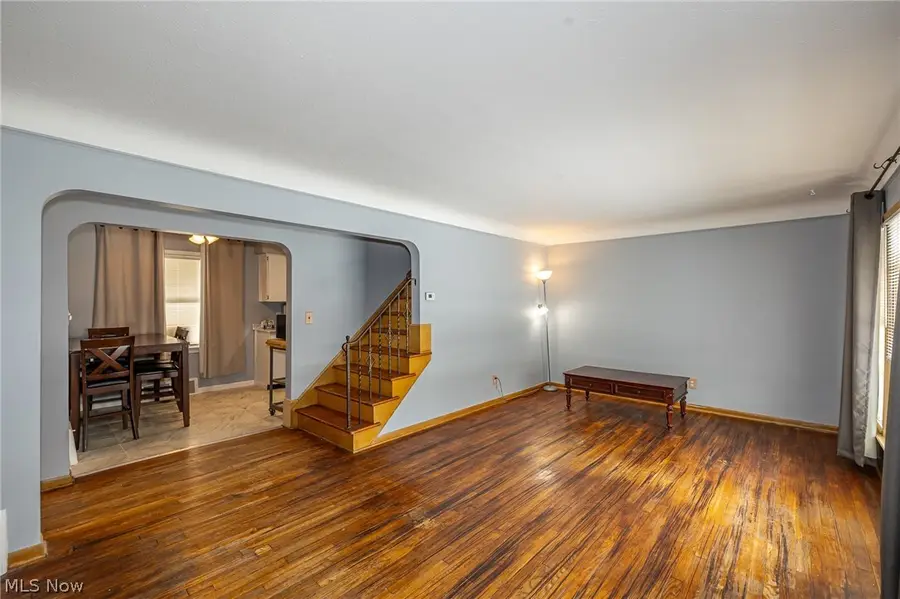 157 Flora Drive, Bedford, OH 44146 - #2