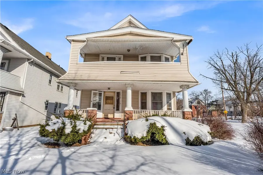 9617 Mount Auburn Avenue, Cleveland, OH 44104 - #2
