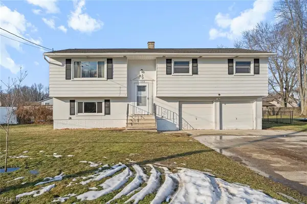 1088 Novak Road, Grafton, OH 44044