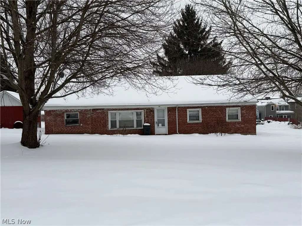 35 Center Street, Leetonia, OH 44431 - #1