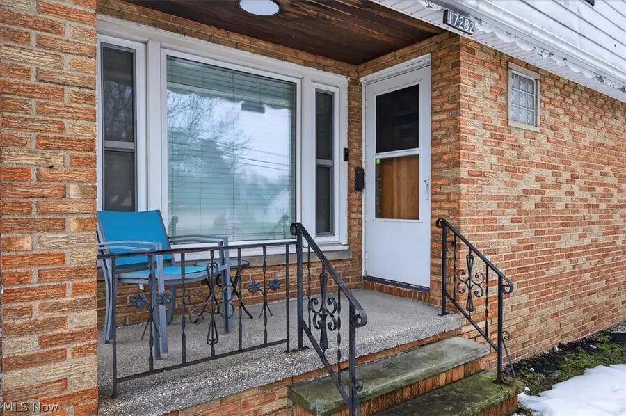 17282 Mccracken Road, Maple Heights, OH 44137 - #3