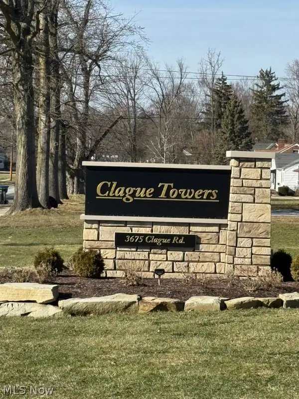 3675 Clague Road #409, North Olmsted, OH 44070
