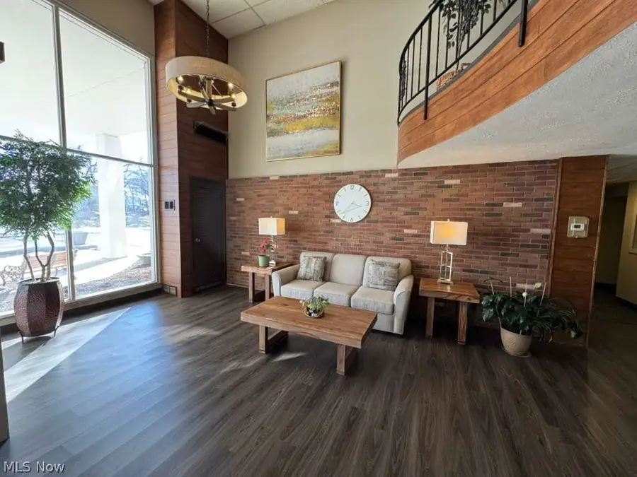 3675 Clague Road #409, North Olmsted, OH 44070 - #3