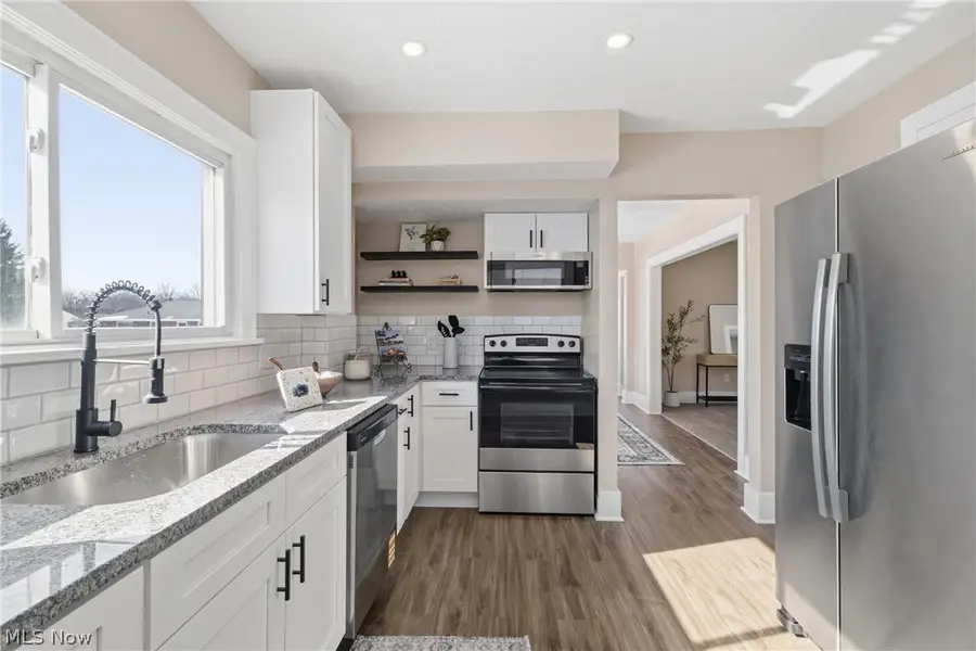 3315 Charles Street, Cuyahoga Falls, OH 44221 - #3