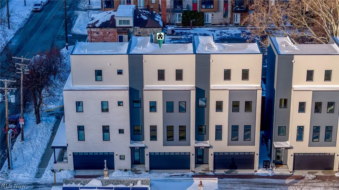 2147 Columbus Road, Cleveland, OH 44113 - #1