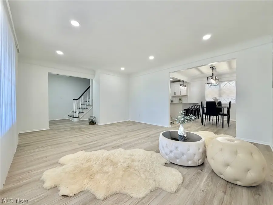 131 Noran Circle, Bedford, OH 44146 - #3