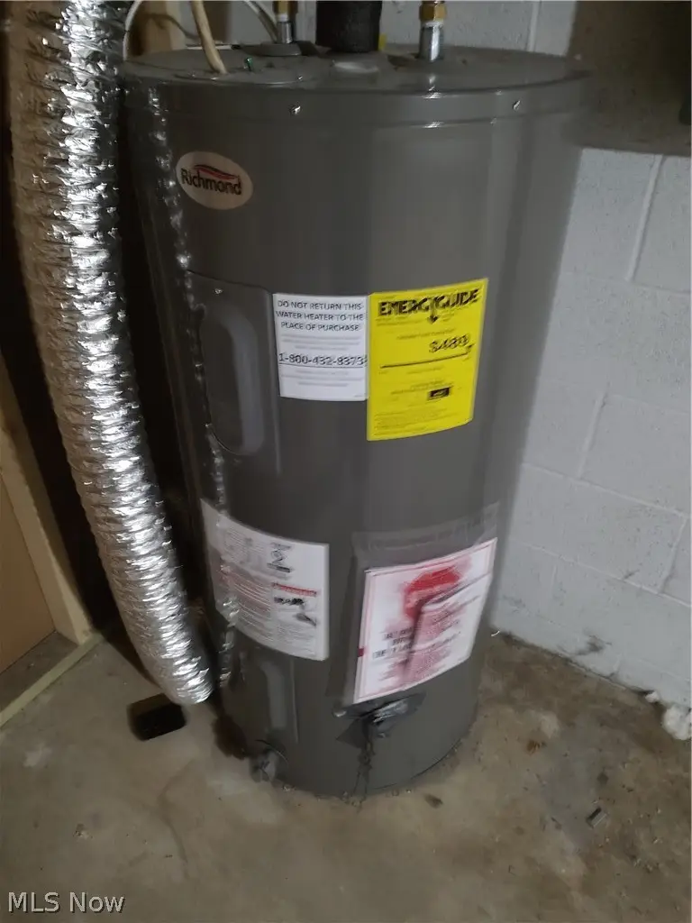 317 S King Street, West Lafayette, OH 43845 - #2