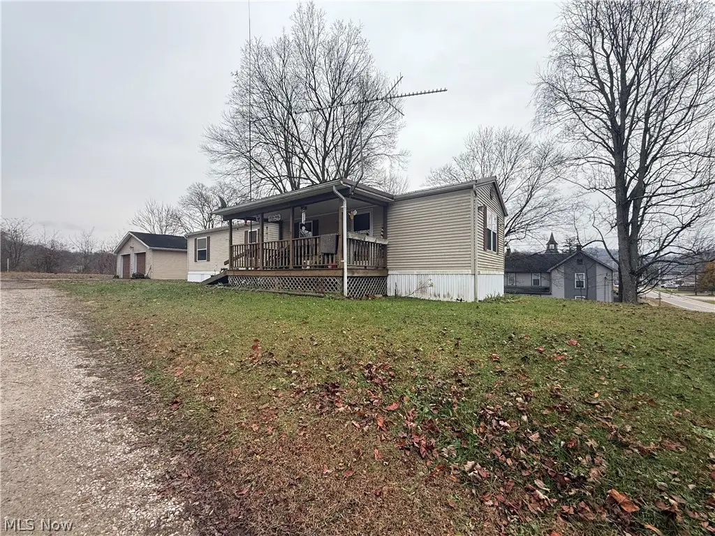 520 Greene Street, Newport, OH 45768 - #1