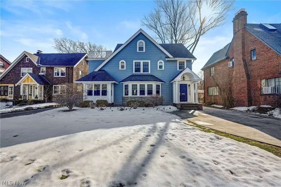 12911 Lake Avenue, Lakewood, OH 44107 - #2